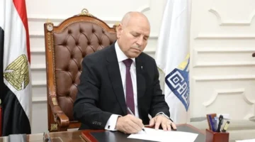 قرار عاجل.. نقل رئيسة حي الزاوية الحمراء إلى المرج بعد واقعة سوق مخالف